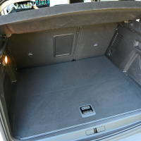 Peugeot 3008 hybrid allure pack 1,6 THP--16.jpg