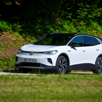 Volkswagen ID.4 1st max AMZS-24.jpg