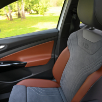 Volkswagen ID.4 1st max AMZS-40.jpg