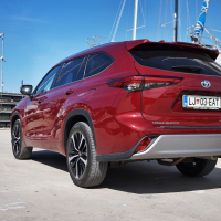 toyota highlander test AMZS-12.jpg