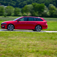 Škoda octavia combi RS iV AMZS-2.jpg