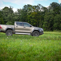 Toyota hilux 2,8 invincible 4x4 AMZS test-4.jpg