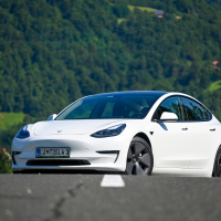 Tesla 3 test AMZS-11.jpg