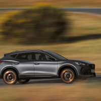 Cupra formentor VZ5 za volanom AMZS-10.jpg