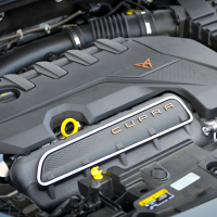 Cupra formentor VZ5 za volanom AMZS-7.jpg