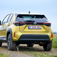 Toyota yaris cross za volanom-19.jpg