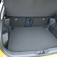 Toyota yaris cross za volanom-20.jpg