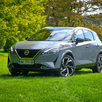 Nissan qashqai za volanom AMZS.jpg