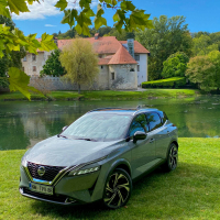 Nissan qashqai za volanom AMZS-14.jpg