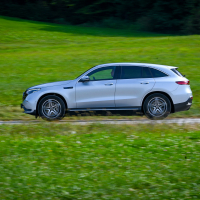 Mercedes EQC 400 4matic AMZS-23.jpg