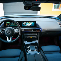 Mercedes EQC 400 4matic AMZS-41.jpg