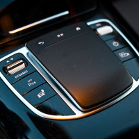 Mercedes EQC 400 4matic AMZS-44.jpg
