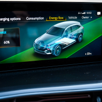 Mercedes EQC 400 4matic AMZS-32.jpg