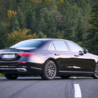 Mercedes S dozivetje AMZS-15.jpg