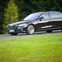 Mercedes S dozivetje AMZS-48.jpg