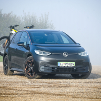 Supertest_VW_ID3_prtljaznik_kolesa_AMZS-16.jpg