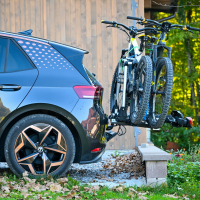 Supertest_VW_ID3_prtljaznik_kolesa_AMZS.jpg