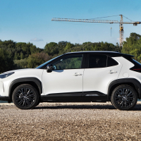 Toyota yaris cross test AMZS-15.jpg
