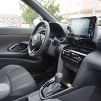 Toyota yaris cross test AMZS-26.jpg