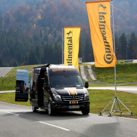 AMZS in Continental delavnica AMZS-7.jpg