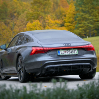 Audi e-tron GT quattro AMZS-6.jpg