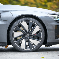Audi e-tron GT quattro AMZS-4.jpg