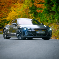Audi e-tron GT quattro AMZS-13.jpg