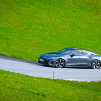 Audi e-tron GT quattro AMZS-30.jpg