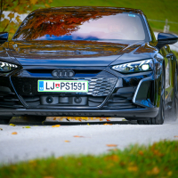 Audi e-tron GT quattro AMZS-40.jpg