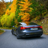 Audi e-tron GT quattro AMZS-48.jpg