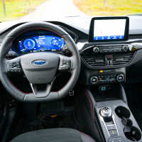 Ford kuga 2.5 duratec hybrid AMZS-13.jpg