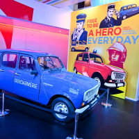 Renault 4 katrca 60 let-2.jpg