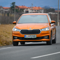 Škoda fabia 1,0 TSI DSG style AMZS-7.jpg