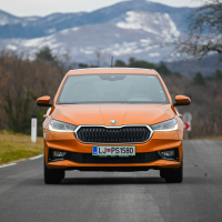 Škoda fabia 1,0 TSI DSG style AMZS-13.jpg