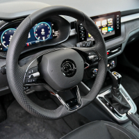 Škoda fabia 1,0 TSI DSG style AMZS-23.jpg