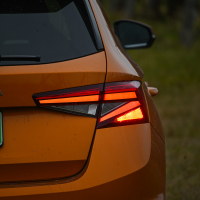 Škoda fabia 1,0 TSI DSG style AMZS-17.jpg