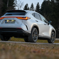Lexus NX PHEV AMZS test-54.jpg