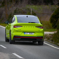 Skoda enyaq RS iV-4.jpg