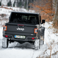 Jeep gladiator dozivetje AMZS-24.jpg