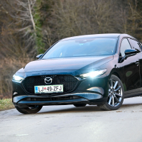 Mazda 3 e skyactiv-G 150 plus - test 2022