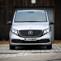 Mercedes EQV 300 - kratek test 2022