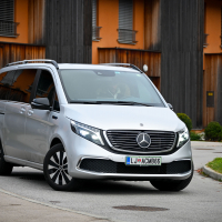 Mercedes EQV 300 - kratek test 2022
