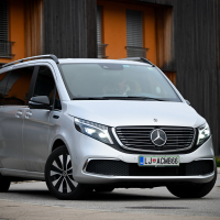 Mercedes EQV 300 - kratek test 2022