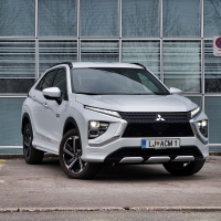 Mitsubishi eclipse cross PHEV 2.4 S-AWC 4WD diamond - test 2022
