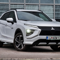 Mitsubishi eclipse cross PHEV 2.4 S-AWC 4WD diamond - test 2022