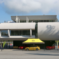 Člani AMZS za volanom nove opel astre - reportaža 2022