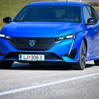 Peugeot 308 1,6 THP hybrid 225 GT - test 2022