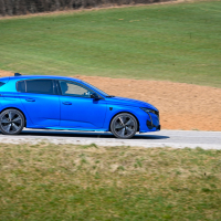 Peugeot 308 1,6 THP hybrid 225 GT - test 2022