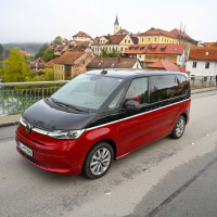 Volkswagen multivan eHybrid style - test 2022