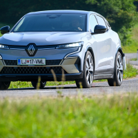 Renault megane e-tech iconic EV60 160 kW - test 2022